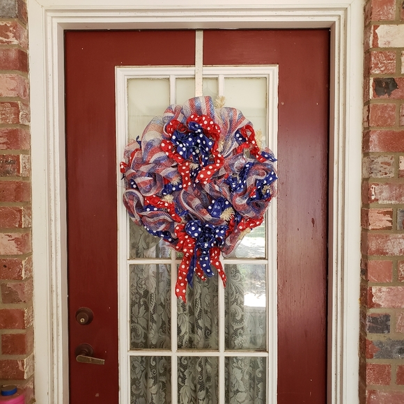 Wreath - Picture 1 of 2